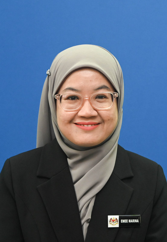 Foto Dr. Emee Marina Binti Salleh